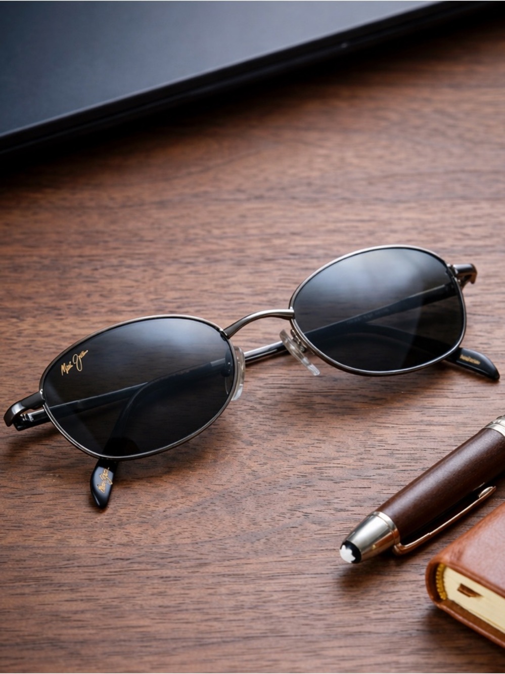 Maui Jim Hulu MJ-551-02 Titanium Sunglasses – Polarized | Made in Japan